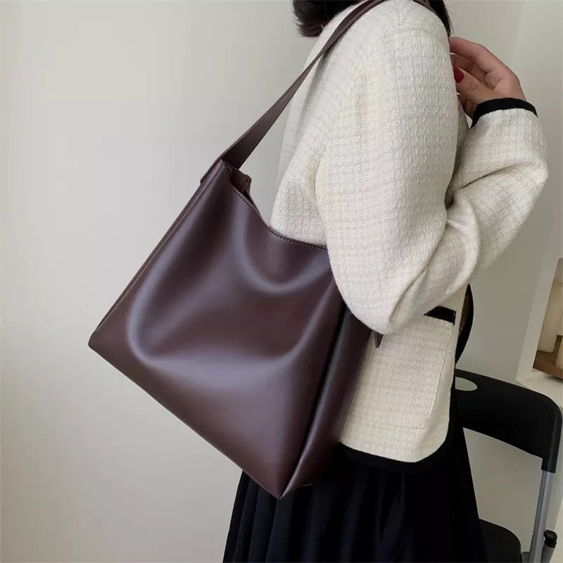 Bella Shoulder Bag Set — Elegant & Versatile Duo