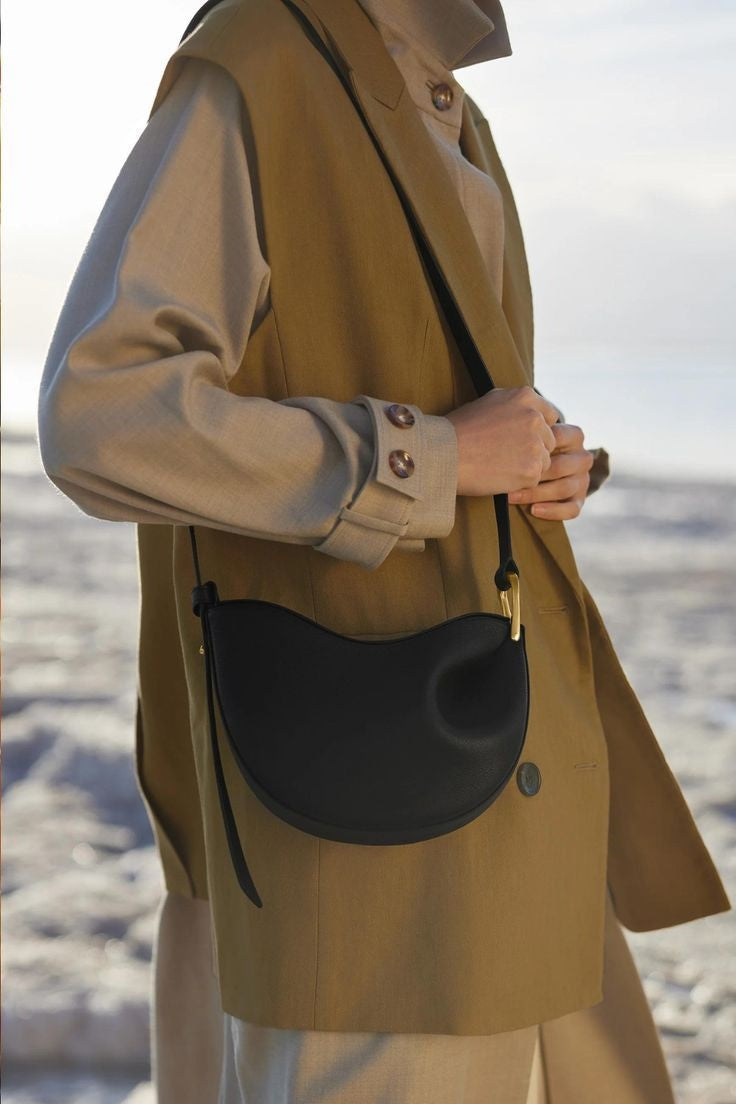 Lunara Curve Bag