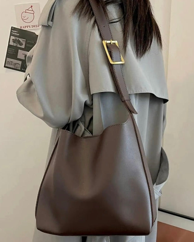 The Julie Crossbody — Effortless Style, Hands-Free Freedom