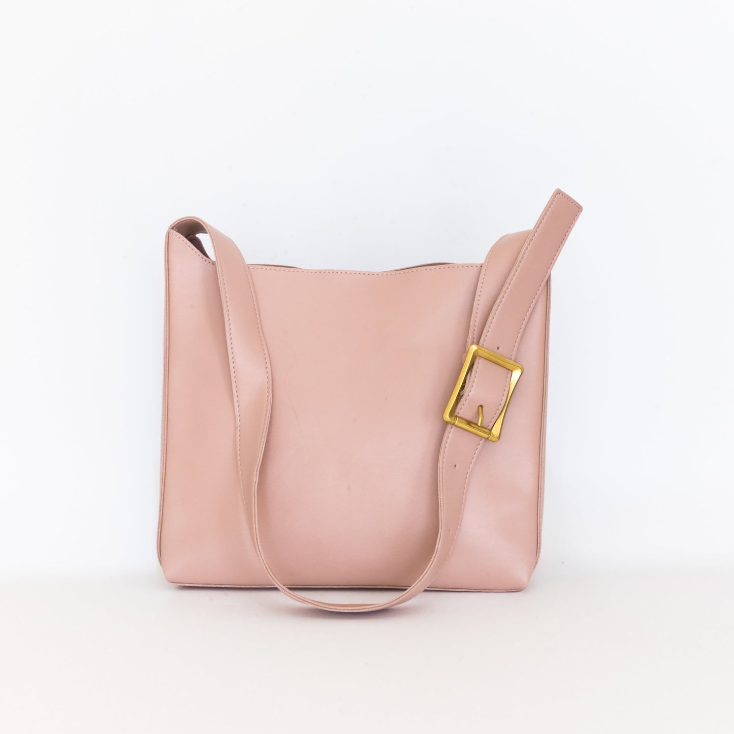 The Julie Crossbody — Effortless Style, Hands-Free Freedom