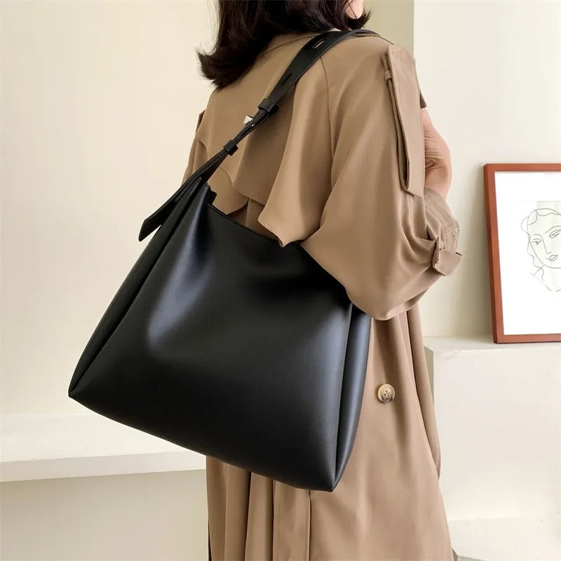 Bella Shoulder Bag Set — Elegant & Versatile Duo