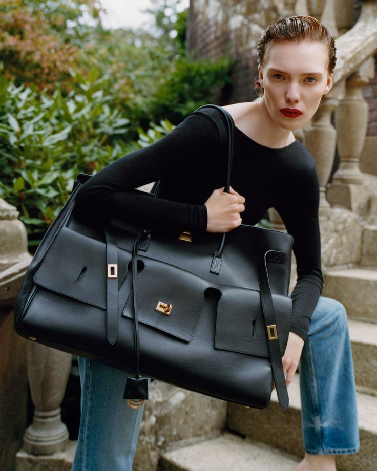 Artemis Cloud Bag