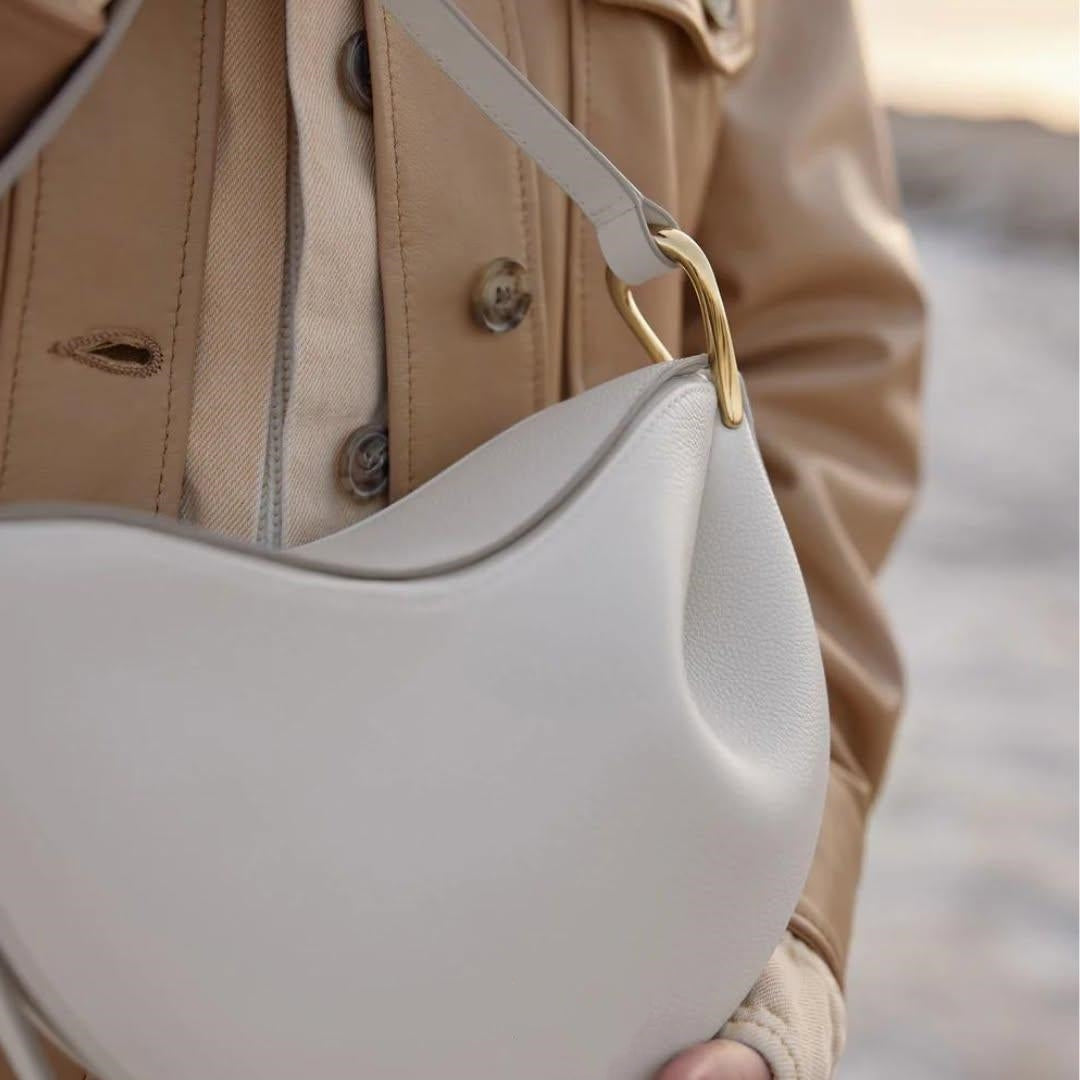 Lunara Curve Bag