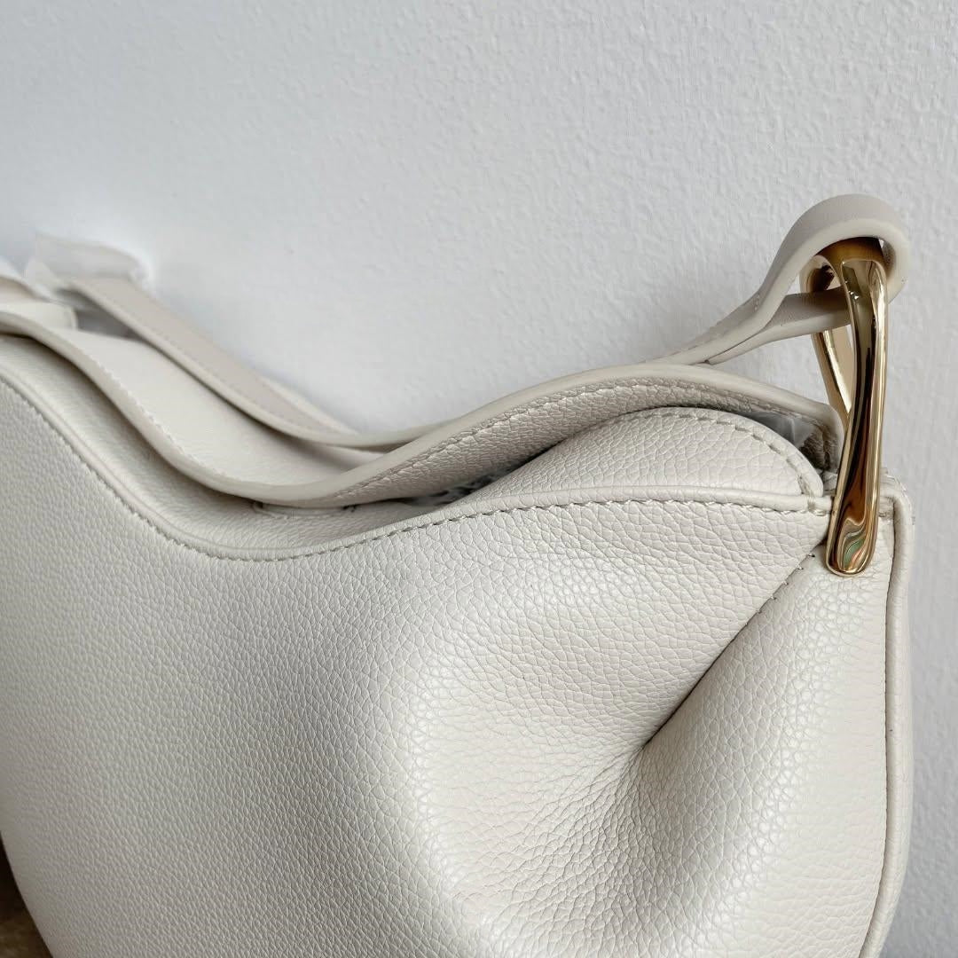Lunara Curve Bag