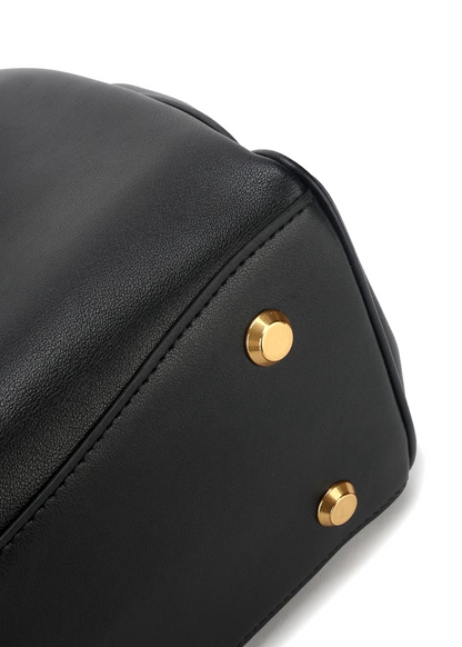Grace: Elegant Leather Handbag - A Timeless Fashion Accessory