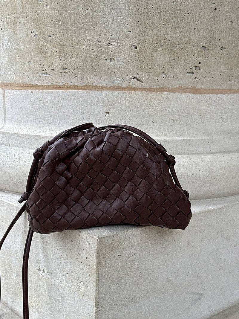 Amelia | Chic Mini Bag for Outings in Woven Vegan Leather