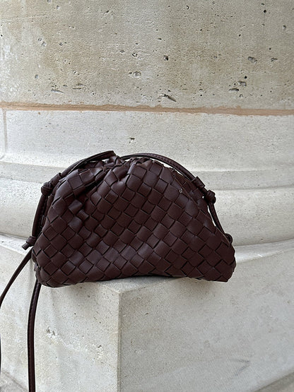 Amelia | Chic Mini Bag for Outings in Woven Vegan Leather