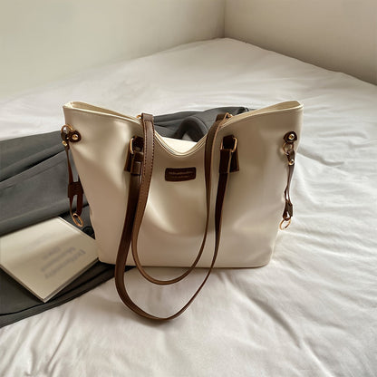 Versatile Women's Large Capacity Tote Bag for Commuting