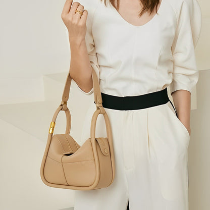 Chic Jasmine Shoulder Bag for Carrying Everyday Essentials
