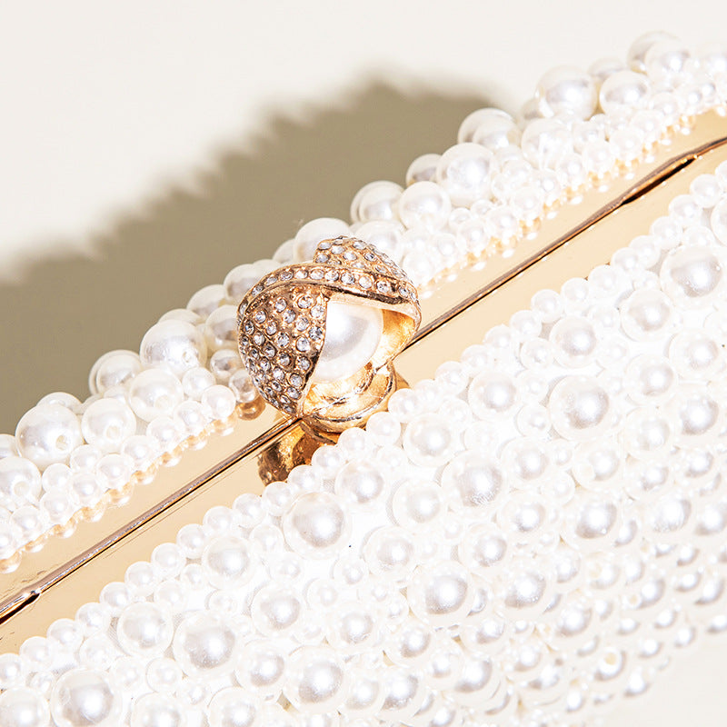 Elegant Geneva Pearl Clutch: A Sophisticated Evening Bag