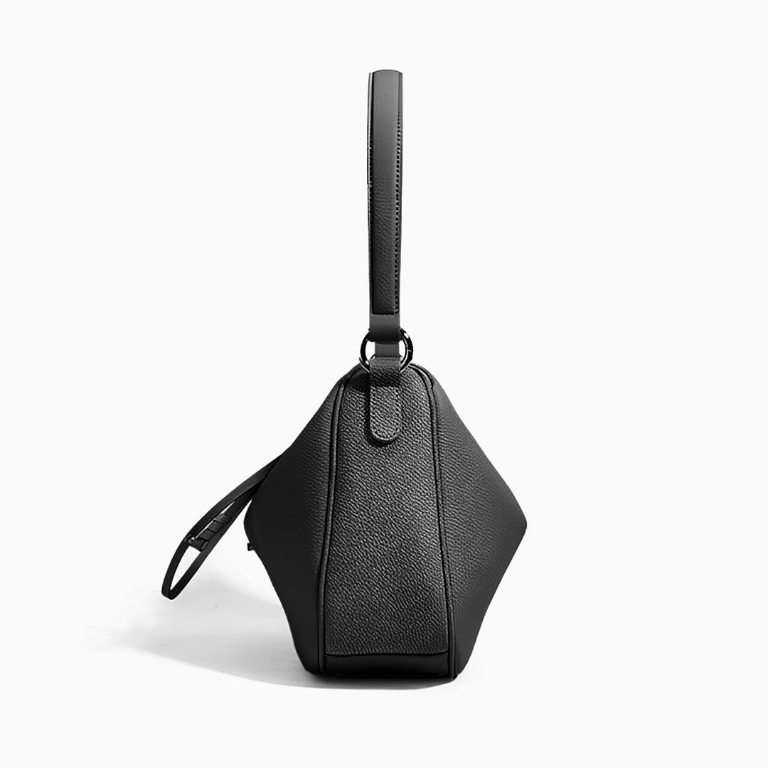 Elegant Pierra Paloma Shoulder Bag for Stylish Everyday Use