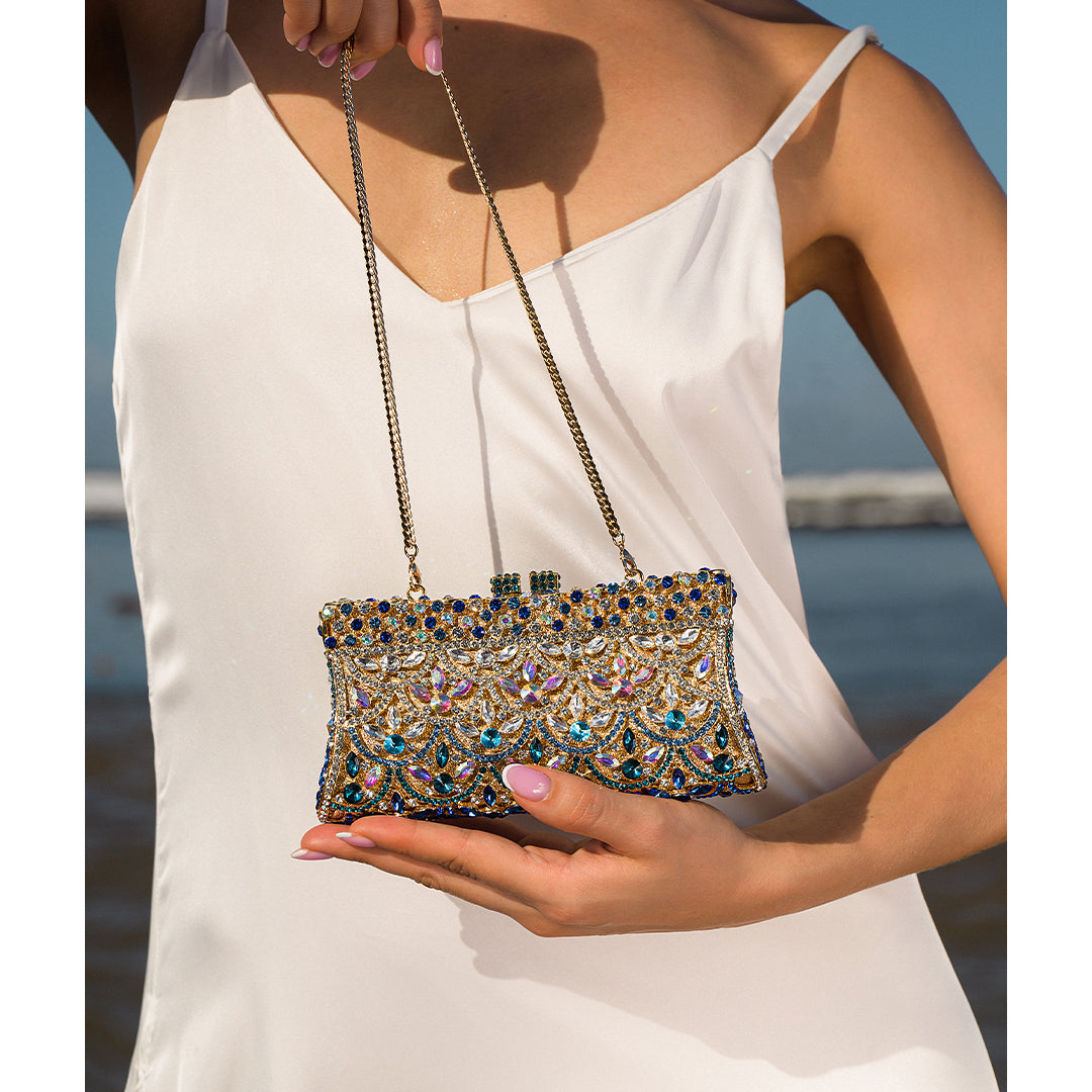 Elevate Your Outfit with the Aubrielle Sparkle Clutch