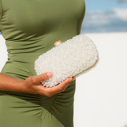 Elegant Geneva Pearl Clutch: A Sophisticated Evening Bag
