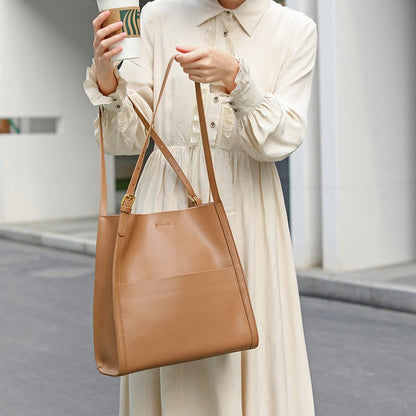 Chic Sindy Leather Tote Bag for Organized Essentials