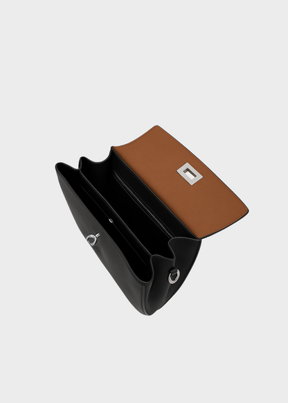 Grace: Elegant Leather Handbag - A Timeless Fashion Accessory